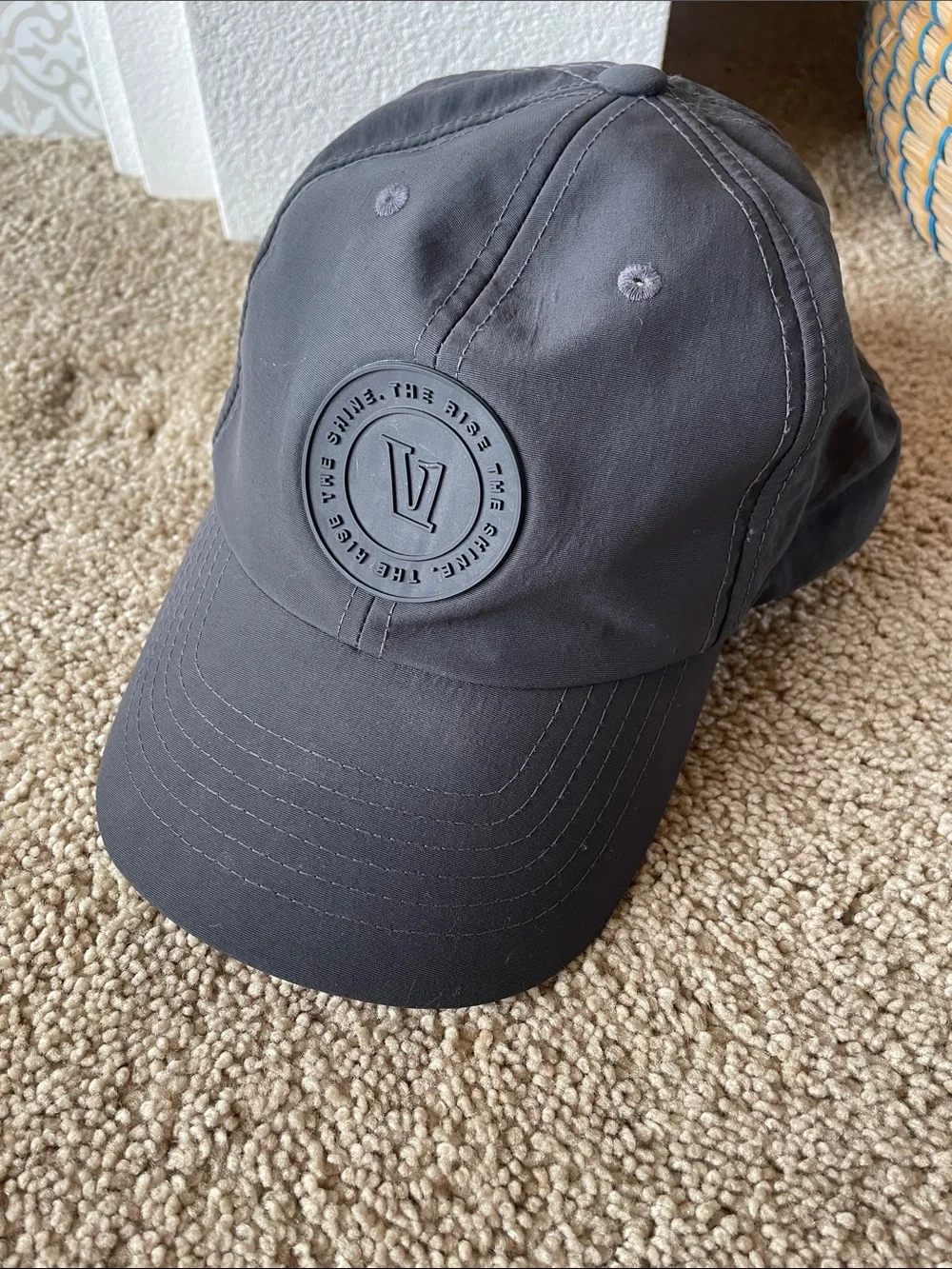 Vuori classic charcoal